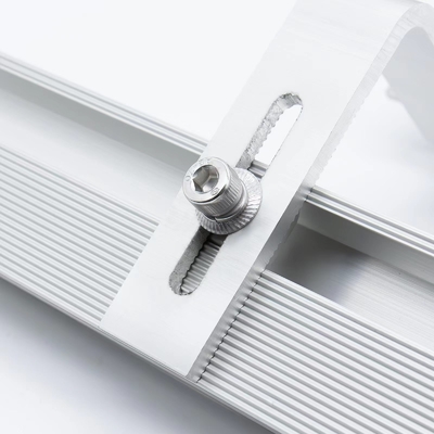 25-30 년 서비스 수명 및 ISO9001 / CE 인증과 함께 태양 Tile 지붕 갈고리 설계